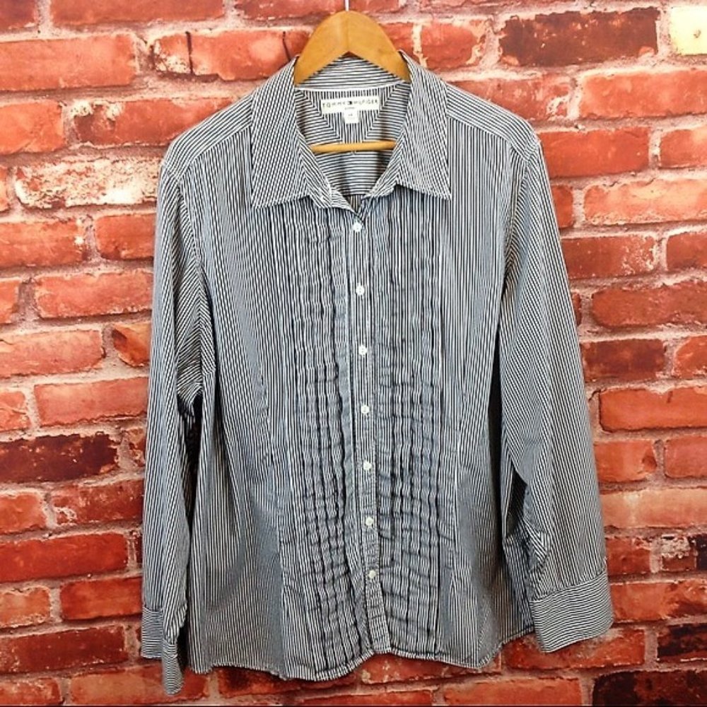 Tommy Hilfiger  Size 24